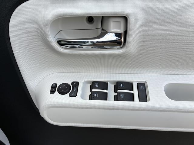 ムーヴキャンバスストライプスＧインパネシフト　プッシュスタートスイッチ　電子カードキー　電動パーキングブレーキ　オートハイビーム　車線逸脱警報　エマージェンシーブレーキ　ＡＢＳ　両Ｐドア（鹿児島県）の中古車