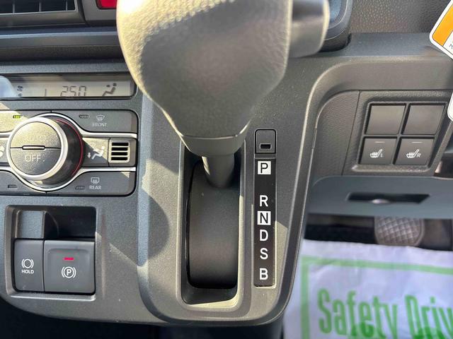 タントXインパネシフト プッシュスタートスイッチ 電子カードキー 電動パーキングブレーキ カーナビ 片側電動両側スライドドア ブレーキサポート 車線逸脱警報 オートハイビーム ABS(鹿児島県)の中古車