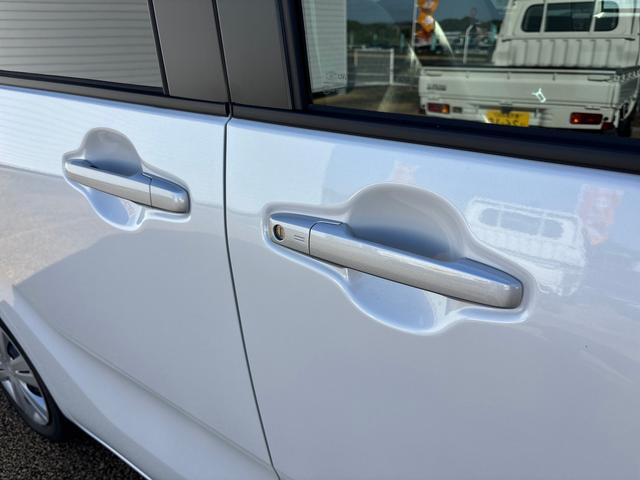 タントXインパネシフト プッシュスタートスイッチ 電子カードキー 電動パーキングブレーキ カーナビ 片側電動両側スライドドア ブレーキサポート 車線逸脱警報 オートハイビーム ABS(鹿児島県)の中古車