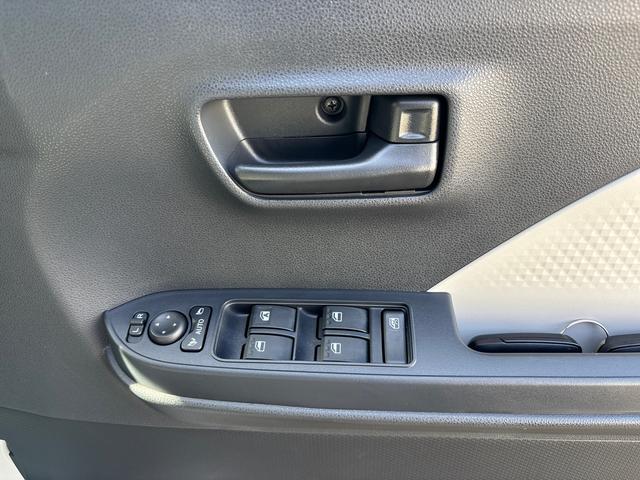 タントXインパネシフト プッシュスタートスイッチ 電子カードキー 電動パーキングブレーキ カーナビ 片側電動両側スライドドア ブレーキサポート 車線逸脱警報 オートハイビーム ABS(鹿児島県)の中古車