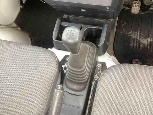 ハイゼットトラックスタンダード5MT車 パートタイム4WD エアバック エアコン パワステ ABS(鹿児島県)の中古車