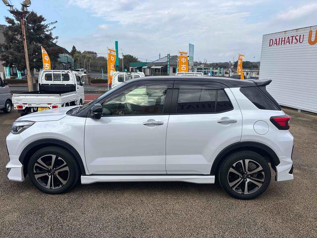 ロッキープレミアムプッシュスタートスイッチ　電子カードキー　カーナビ　ドラレコ　衝突軽減システム　車線逸脱警報　アルミホイール　ＡＢＳ　フォグランプ（鹿児島県）の中古車