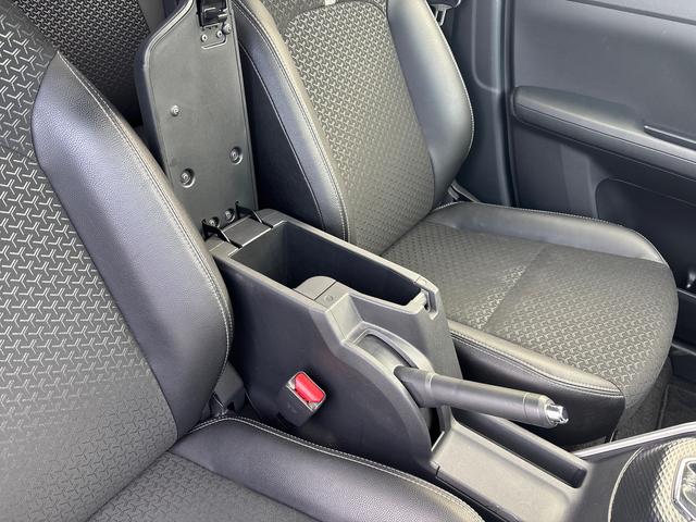 ロッキープレミアムプッシュスタートスイッチ　電子カードキー　カーナビ　ドラレコ　衝突軽減システム　車線逸脱警報　アルミホイール　ＡＢＳ　フォグランプ（鹿児島県）の中古車