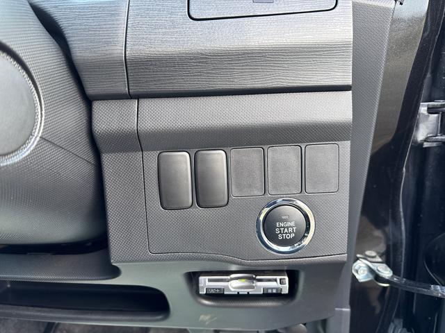 ムーヴカスタム　Ｘインパネシフト　プッシュスタートスイッチ　電子カードキー　助手席エアバック　ＡＢＳ　カーナビ　オートエアコン　アルミホイール（鹿児島県）の中古車