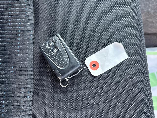 ムーヴカスタム　Ｘインパネシフト　プッシュスタートスイッチ　電子カードキー　助手席エアバック　ＡＢＳ　カーナビ　オートエアコン　アルミホイール（鹿児島県）の中古車