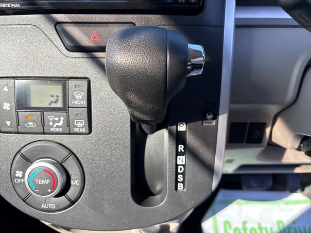 タントX SAIIインパネシフト プッシュスタートスイッチ 電子カードキー カーナビ ABS 両側スライド片側電動ドア レーンキープ オートエアコン(鹿児島県)の中古車