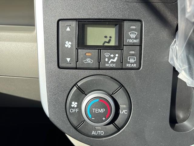 タントX SAIIインパネシフト プッシュスタートスイッチ 電子カードキー カーナビ ABS 両側スライド片側電動ドア レーンキープ オートエアコン(鹿児島県)の中古車