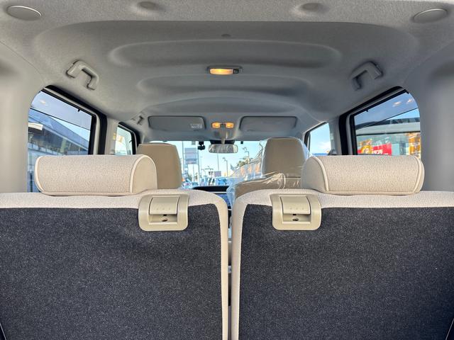 ムーヴキャンバスＸメイクアップリミテッド　ＳＡIIIインパネシフト　プッシュスタートスイッチ　電子カードキー　カーナビ　左右パワースライドドア　衝突被害軽減システム　ＡＢＳ（鹿児島県）の中古車