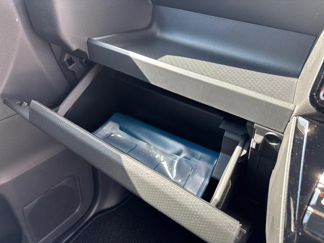 タントカスタムＸインパネシフト　プッシュスタートスイッチ　電子カードキー　電動パーキングブレーキ　衝突軽減ブレーキ　車線逸脱防止　アルミホイール　両側パワースライドドア　ＡＢＳ（鹿児島県）の中古車