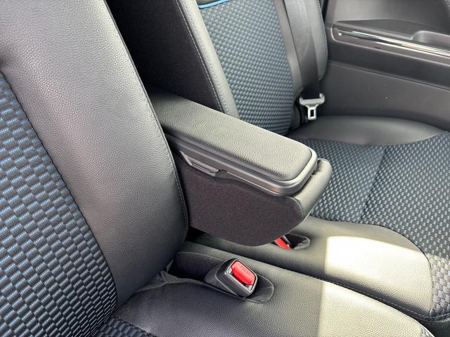 タントカスタムＸインパネシフト　プッシュスタートスイッチ　電子カードキー　電動パーキングブレーキ　衝突軽減ブレーキ　車線逸脱防止　アルミホイール　両側パワースライドドア　ＡＢＳ（鹿児島県）の中古車