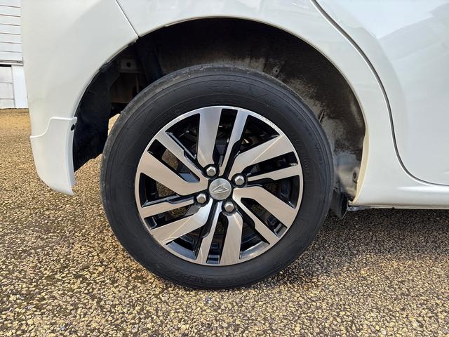 ブーンシルク　ＳＡIIインパネシフト　プッシュスタートスイッチ　電子カードキー　カーナビ　ＥＴＣ車載器　衝突回避支援ブレーキ　ＡＢＳ　レーンアシスト（鹿児島県）の中古車