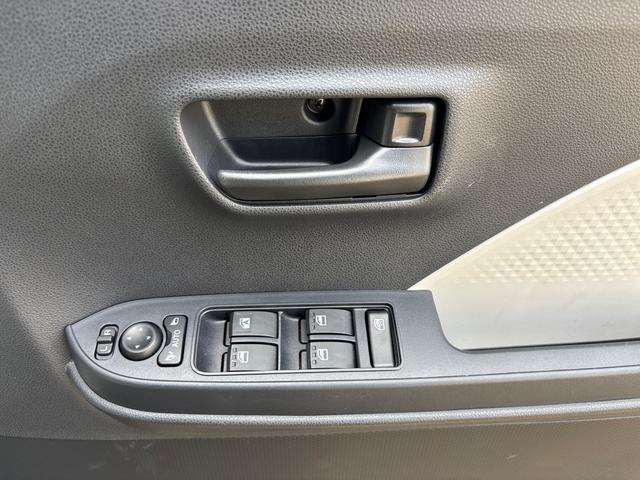 タントＸインパネシフト　プッシュスタートスイッチ　電子カードキー　電動パーキングブレーキ　両側スライド片側電動スライドドア　衝突被害軽減システム　ＡＢＳ（鹿児島県）の中古車