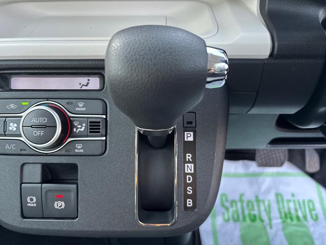 ムーヴキャンバスストライプスＧインパネシフト　プッシュスタートスイッチ　電子カードキー　電動パーキングブレーキ　Ｗパワースライドドア　前後誤発進抑制　車線逸脱警告　オートハイビーム　ＡＢＳ（鹿児島県）の中古車