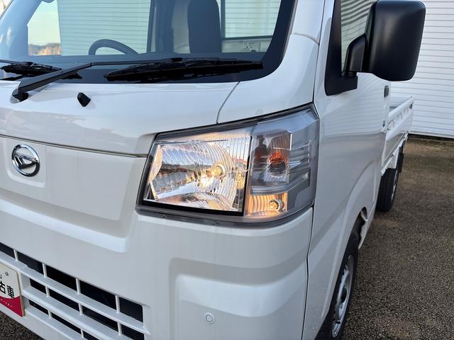 ハイゼットトラックスタンダード　農用スペシャルフロアＣＶＴ　切替４ＷＤ　車線逸脱警報　衝突回避支援ブレーキ機能　オートハイビーム　ＡＢＳ　Ｗエアバッグ　エアコン　パワーステアリング（鹿児島県）の中古車