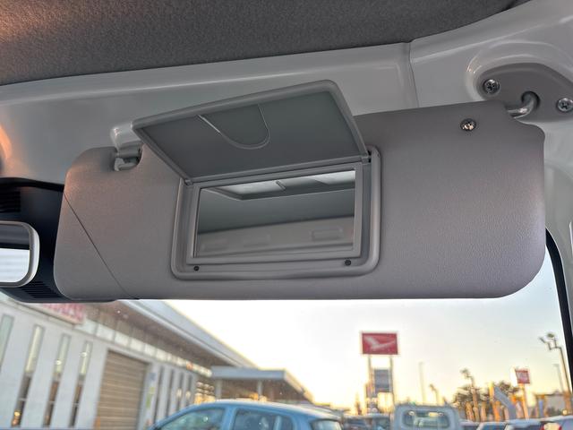 ハイゼットトラックスタンダード　農用スペシャルフロアＣＶＴ　切替４ＷＤ　車線逸脱警報　衝突回避支援ブレーキ機能　オートハイビーム　ＡＢＳ　Ｗエアバッグ　エアコン　パワーステアリング（鹿児島県）の中古車