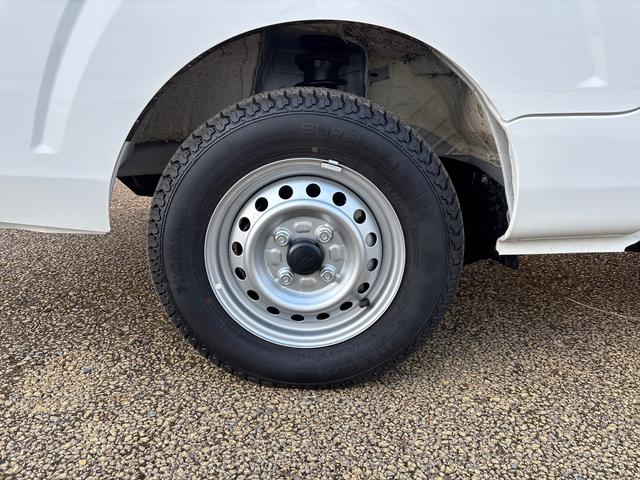 ハイゼットトラックスタンダード5MT車 切替式4WD 誤発進抑制機能 車線逸脱警報 パワステ エアバッグ オートマチックハイビーム ABS エアコン付き(鹿児島県)の中古車