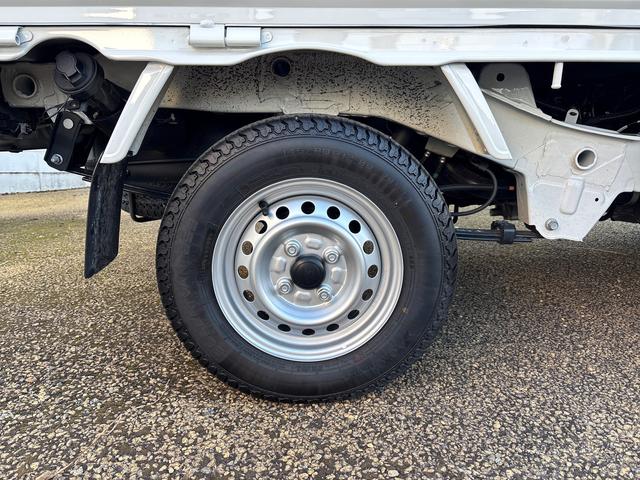 ハイゼットトラックスタンダード5MT車 切替式4WD 誤発進抑制機能 車線逸脱警報 パワステ エアバッグ オートマチックハイビーム ABS エアコン付き(鹿児島県)の中古車