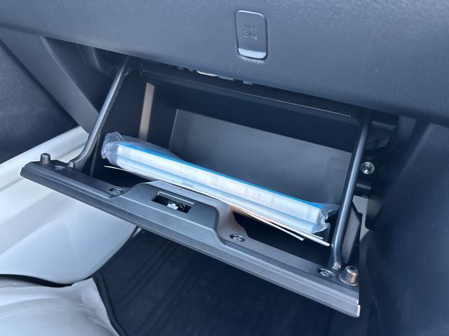 ハイゼットトラックスタンダード5MT車 切替式4WD 誤発進抑制機能 車線逸脱警報 パワステ エアバッグ オートマチックハイビーム ABS エアコン付き(鹿児島県)の中古車