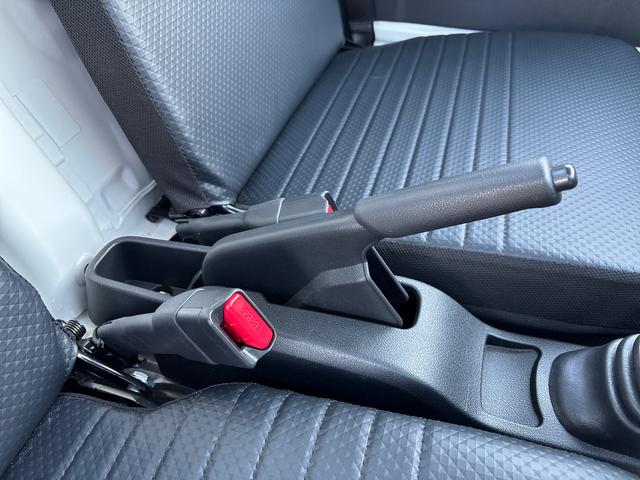 ハイゼットトラックスタンダード5MT車 切替式4WD 誤発進抑制機能 車線逸脱警報 パワステ エアバッグ オートマチックハイビーム ABS エアコン付き(鹿児島県)の中古車