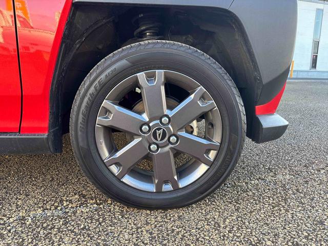 タフトＧ　ダーククロムベンチャーインパネシフト　プッシュスタートスイッチ　電子カードキー　電動パーキングブレーキ　カーナビ　バックモニター　サンル−フ　被害軽減ブレーキ　車線逸脱警報装置　ＡＢＳ　アルミホイール　ＡＴハイビーム（鹿児島県）の中古車