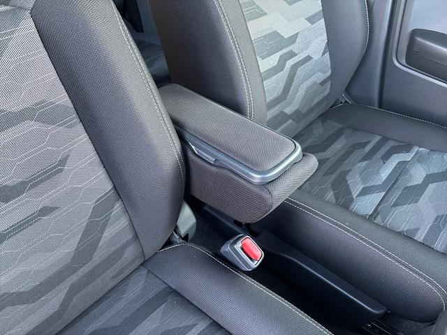 タフトＧ　ダーククロムベンチャーインパネシフト　プッシュスタートスイッチ　電子カードキー　電動パーキングブレーキ　カーナビ　バックモニター　サンル−フ　被害軽減ブレーキ　車線逸脱警報装置　ＡＢＳ　アルミホイール　ＡＴハイビーム（鹿児島県）の中古車