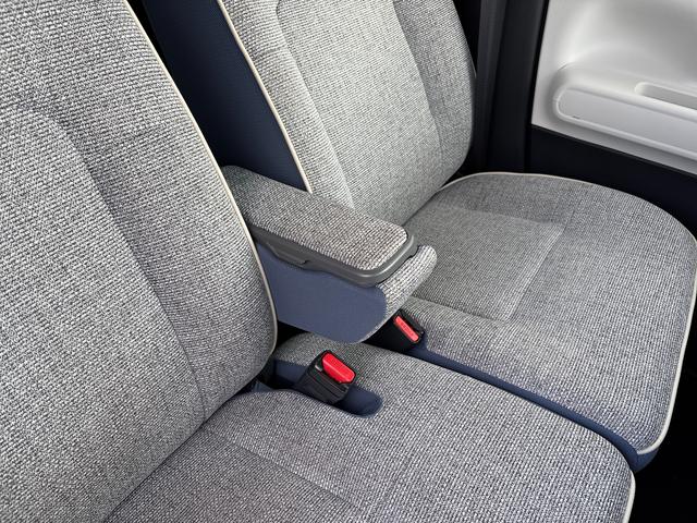 ムーヴキャンバスストライプスGインパネシフト プッシュスタートスイッチ 電子カードキー 電動パーキングブレーキ 両側電動スライドドア 前後誤発進抑制 車線逸脱警告 オートハイビーム ABS(鹿児島県)の中古車