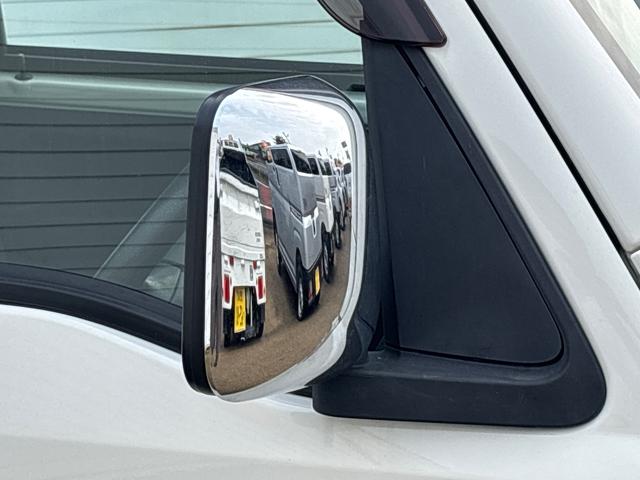 ハイゼットトラックスタンダード５ＭＴ車　４ＷＤ車　エアバッグ　エアコン付　パワステ（鹿児島県）の中古車