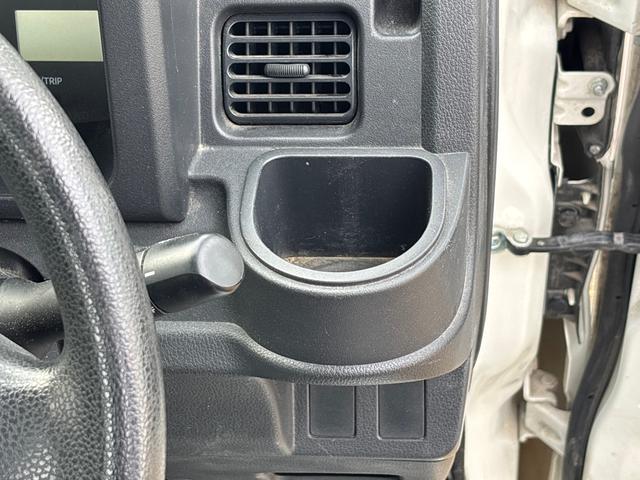 ハイゼットトラックスタンダード５ＭＴ車　４ＷＤ車　エアバッグ　エアコン付　パワステ（鹿児島県）の中古車