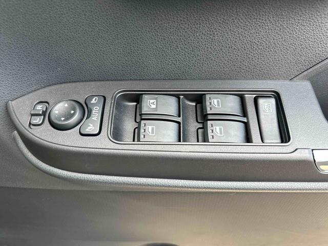 タントカスタムＸインパネシフト　プッシュスタートスイッチ　電子カードキー　電動パーキングブレーキ　カーナビ　バックモニター　両側パワースライドドア　レーンキープアシスト　オートマチックハイビーム　ＡＢＳ（鹿児島県）の中古車