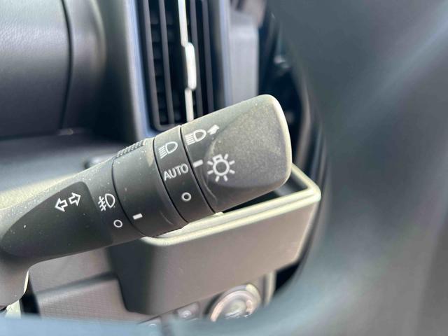 タントカスタムＸインパネシフト　プッシュスタートスイッチ　電子カードキー　電動パーキングブレーキ　カーナビ　バックモニター　両側パワースライドドア　レーンキープアシスト　オートマチックハイビーム　ＡＢＳ（鹿児島県）の中古車