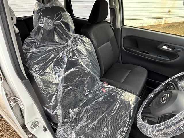 ムーヴＸリミテッドII　ＳＡIIIインパネシフト　プッシュスタートスイッチ　電子カードキー　カーナビ　衝突被害軽減システム　レーンアシスト　ＡＢＳ　アルミホイール（鹿児島県）の中古車