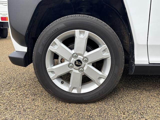 タフトＧ　クロムベンチャーインパネシフト　プッシュスタートスイッチ　電子カードキー　電動パーキングブレーキ　カーナビ　レーンキープアシスト　オートハイビーム　パノラマガラスルーフ　誤発進抑制装置　アルミホイール　ＡＢＳ（鹿児島県）の中古車