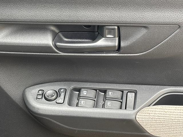 ムーヴＸインパネシフト　プッシュスタートスイッチ　電子カードキー　衝突被害軽減装置　レーンキープアシスト　オートマチックハイビーム（鹿児島県）の中古車