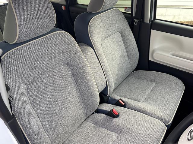 ムーヴキャンバスストライプスＧインパネシフト　プッシュスタートスイッチ　電子カードキー　電動パーキングブレーキ　カーナビ　両側電動スライドドア　衝突被害軽減　車線逸脱　オートハイビーム　ＡＢＳ（鹿児島県）の中古車