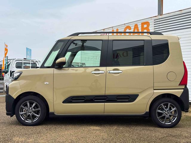 タントファンクロスインパネシフト　プッシュスタートスイッチ　電子カードキー　電動パーキングブレーキ　カーナビ　バックモニター　誤発進抑制機能　左右パワースライドドア　レーンキープアシスト　アルミホイール　ＡＢＳ（鹿児島県）の中古車