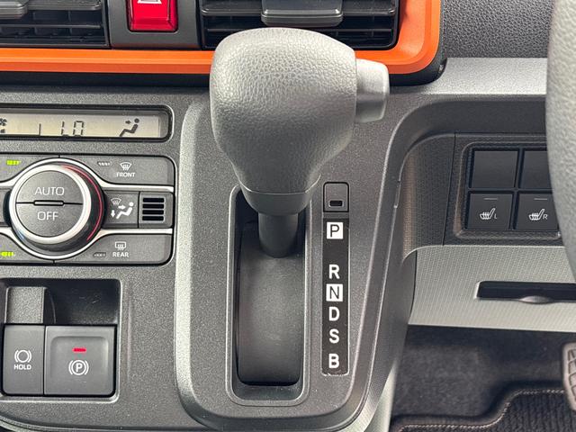 タントファンクロスインパネシフト　プッシュスタートスイッチ　電子カードキー　電動パーキングブレーキ　カーナビ　バックモニター　誤発進抑制機能　左右パワースライドドア　レーンキープアシスト　アルミホイール　ＡＢＳ（鹿児島県）の中古車