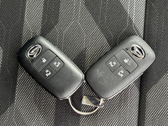 タントファンクロスインパネシフト　プッシュスタートスイッチ　電子カードキー　電動パーキングブレーキ　カーナビ　バックモニター　誤発進抑制機能　左右パワースライドドア　レーンキープアシスト　アルミホイール　ＡＢＳ（鹿児島県）の中古車