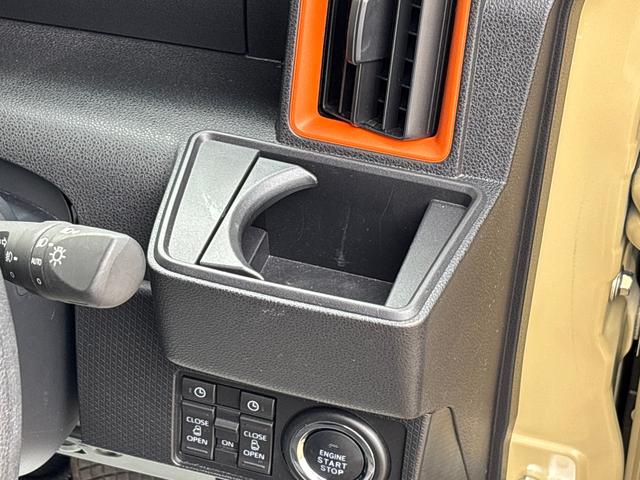 タントファンクロスインパネシフト　プッシュスタートスイッチ　電子カードキー　電動パーキングブレーキ　カーナビ　バックモニター　誤発進抑制機能　左右パワースライドドア　レーンキープアシスト　アルミホイール　ＡＢＳ（鹿児島県）の中古車