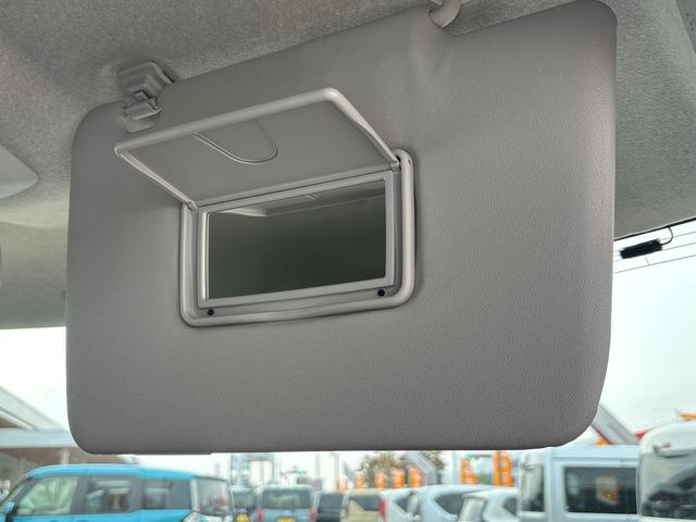 タントファンクロスインパネシフト　プッシュスタートスイッチ　電子カードキー　電動パーキングブレーキ　カーナビ　バックモニター　誤発進抑制機能　左右パワースライドドア　レーンキープアシスト　アルミホイール　ＡＢＳ（鹿児島県）の中古車