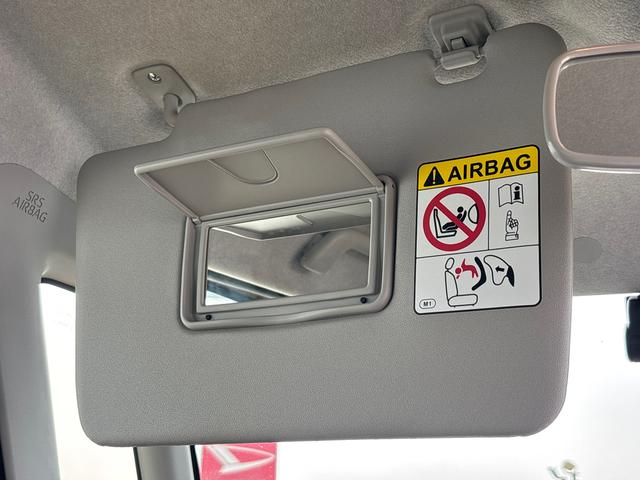 タントファンクロスインパネシフト　プッシュスタートスイッチ　電子カードキー　電動パーキングブレーキ　カーナビ　バックモニター　誤発進抑制機能　左右パワースライドドア　レーンキープアシスト　アルミホイール　ＡＢＳ（鹿児島県）の中古車