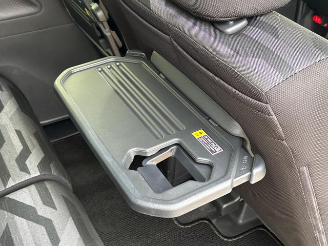 タントファンクロスインパネシフト　プッシュスタートスイッチ　電子カードキー　電動パーキングブレーキ　カーナビ　バックモニター　誤発進抑制機能　左右パワースライドドア　レーンキープアシスト　アルミホイール　ＡＢＳ（鹿児島県）の中古車