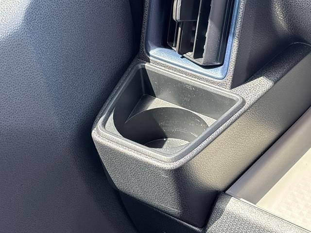 タントＸインパネシフト　プッシュスタートスイッチ　電子カードキー　電動パーキングブレーキ　ディスプレイオーディオ　シートヒーター　両側スライド片側電動ドア　オートハイビーム　ＡＢＳ（鹿児島県）の中古車