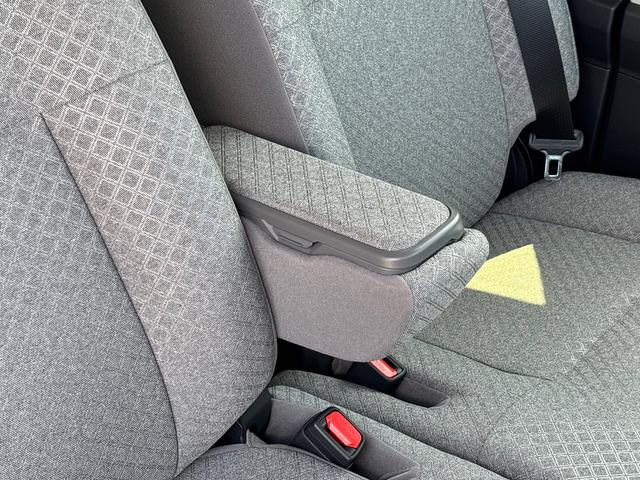 タントＸインパネシフト　プッシュスタートスイッチ　電子カードキー　電動パーキングブレーキ　ディスプレイオーディオ　シートヒーター　両側スライド片側電動ドア　オートハイビーム　ＡＢＳ（鹿児島県）の中古車