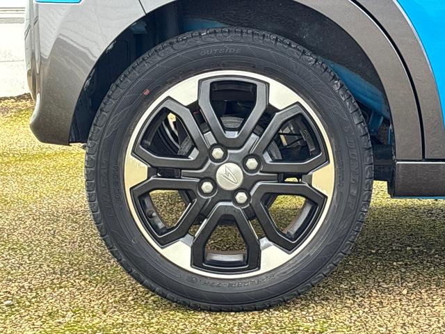 キャストアクティバＧ　ＳＡIIインパネシフト　プッシュスタートスイッチ　電子カードキー　カーナビ　衝突被害軽減システム　レーンアシスト　ＡＢＳ　アルミホイール　フォグランプ　オートエアコン（鹿児島県）の中古車