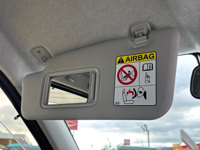 キャストアクティバＧ　ＳＡIIインパネシフト　プッシュスタートスイッチ　電子カードキー　カーナビ　衝突被害軽減システム　レーンアシスト　ＡＢＳ　アルミホイール　フォグランプ　オートエアコン（鹿児島県）の中古車