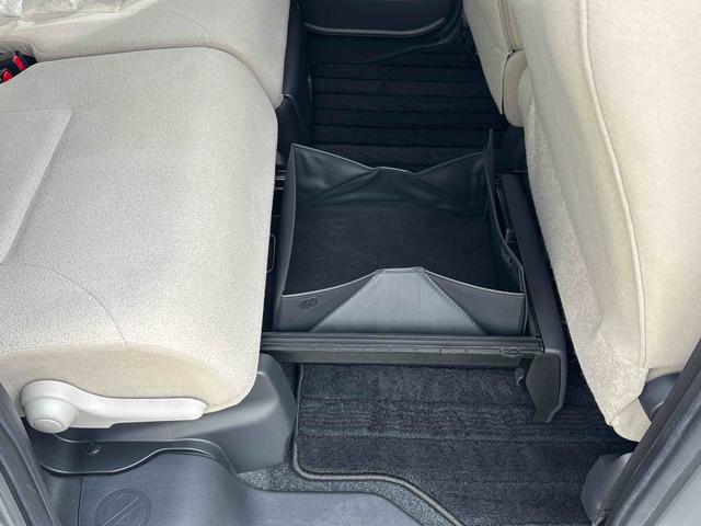 ムーヴキャンバスXリミテッドメイクアップ SAIIIインパネシフト プッシュスタートスイッチ 電子カードキー 左右パワースライドドア レーンアシスト ABS 衝突被害軽減システム(鹿児島県)の中古車