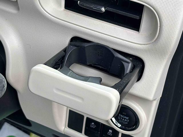 ムーヴキャンバスＧメイクアップ　ＳＡIIインパネシフト　プッシュスタートスイッチ　電子カードキー　両側電動スライドドア　カーナビ　ＥＴＣ車載器　衝突被害軽減システム　ＡＢＳ　レーンアシスト（鹿児島県）の中古車