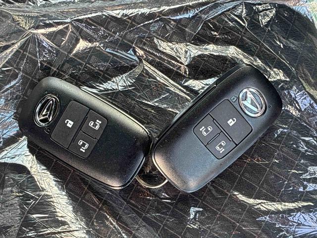 タントカスタムＸインパネシフト　プッシュスタートスイッチ　電子カードキー　両側電動スライドドア　衝突低減ブレーキ　レーンキープアシスト　オートマチックハイビーム　アルミホイール　ＡＢＳ　シートヒーター（鹿児島県）の中古車