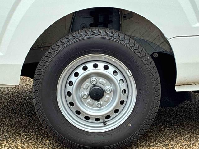 ハイゼットトラックスタンダード　農用スペシャル切り替え４ＷＤ　５ＭＴ車　作業灯　衝突被害軽減システム　車線逸脱警報　オートマチックハイビーム　ＡＢＳ　エアコン　パワステ　運転席助手席エアバッグ（鹿児島県）の中古車