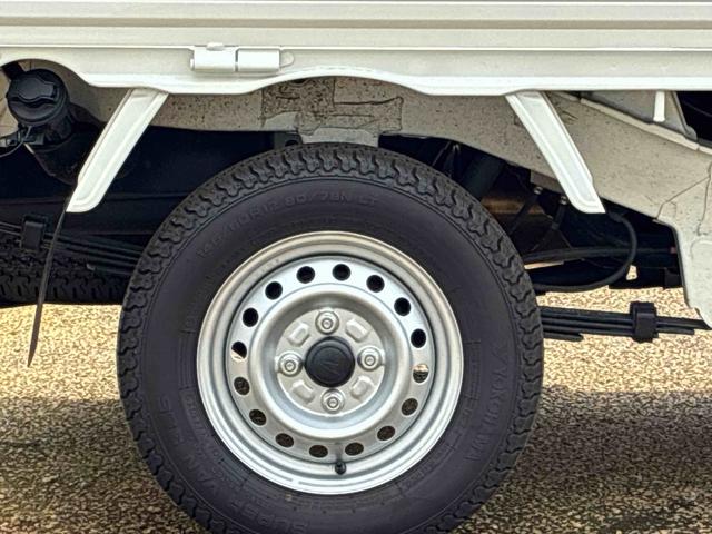 ハイゼットトラックスタンダード　農用スペシャル切り替え４ＷＤ　５ＭＴ車　作業灯　衝突被害軽減システム　車線逸脱警報　オートマチックハイビーム　ＡＢＳ　エアコン　パワステ　運転席助手席エアバッグ（鹿児島県）の中古車